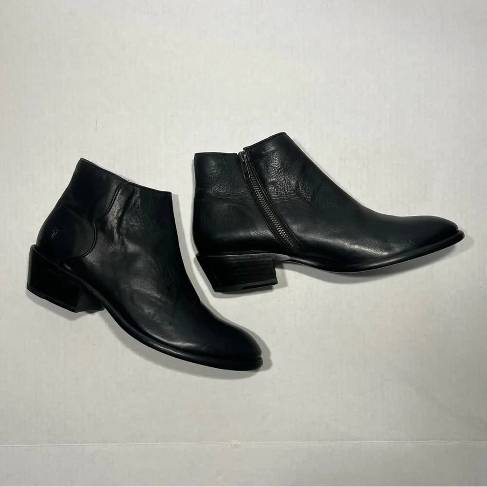 Frye Women’s 8.5 B Black Leather Carson Piping Ankle Boots Booties - Picture 4 of 12